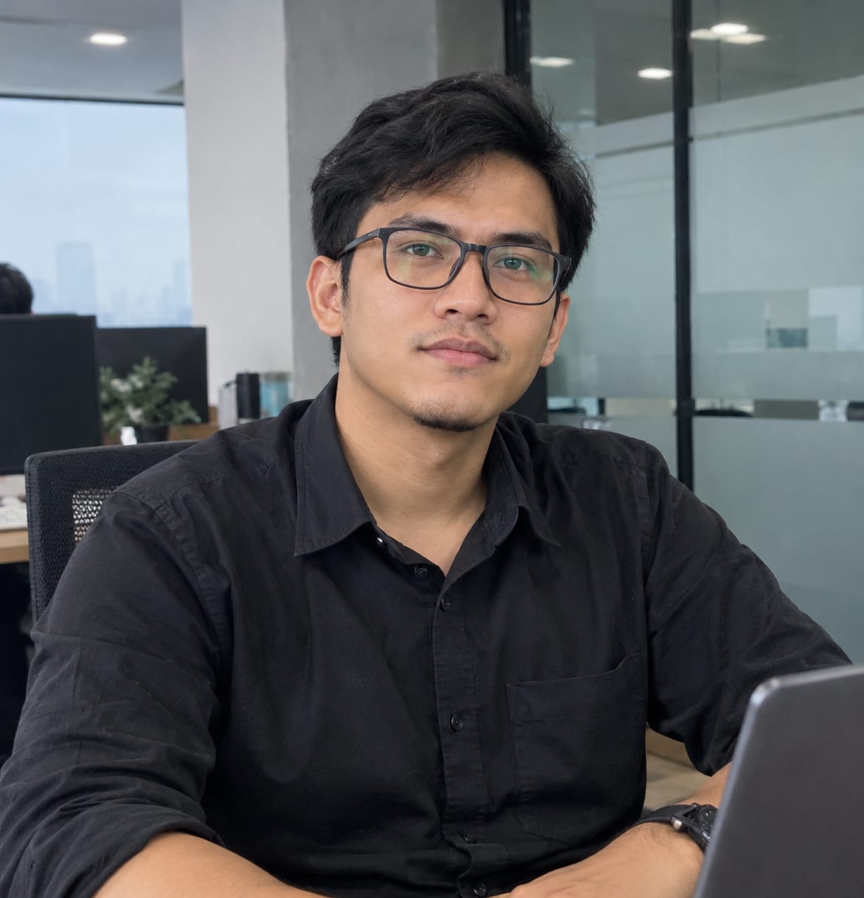 Ahmad Maksum — AI Solutions Lead Tenaga AI